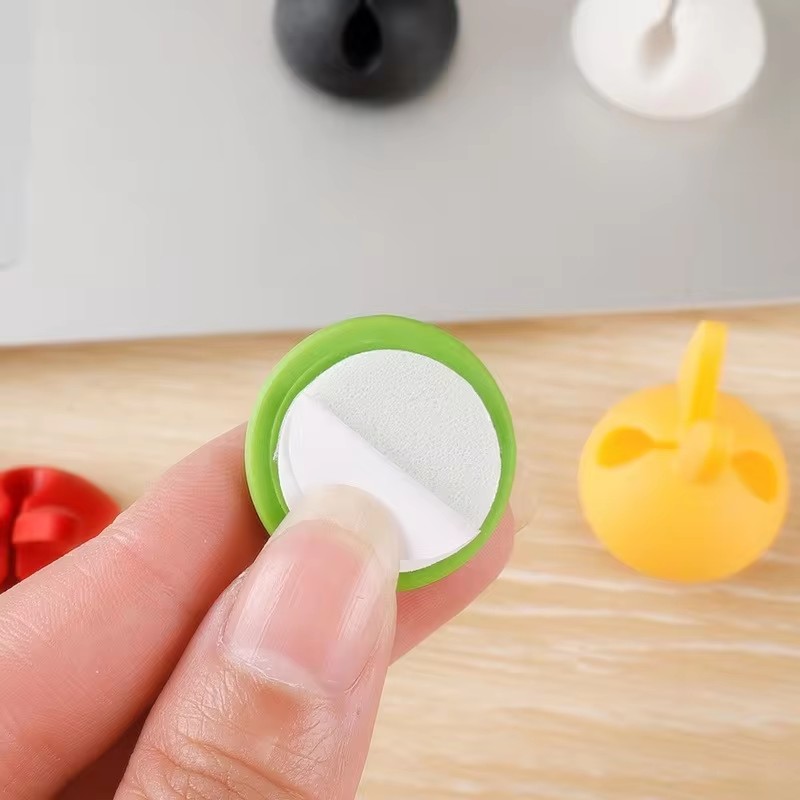 Cute Rabbit Ear Cable Manager  - Tippet Line のレビューと価格
